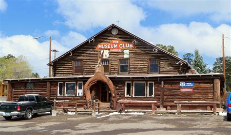 MUSEUM CLUB .